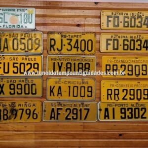 Placas Amarelas Antigas