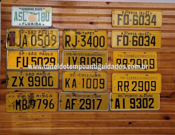 Placas Amarelas Antigas