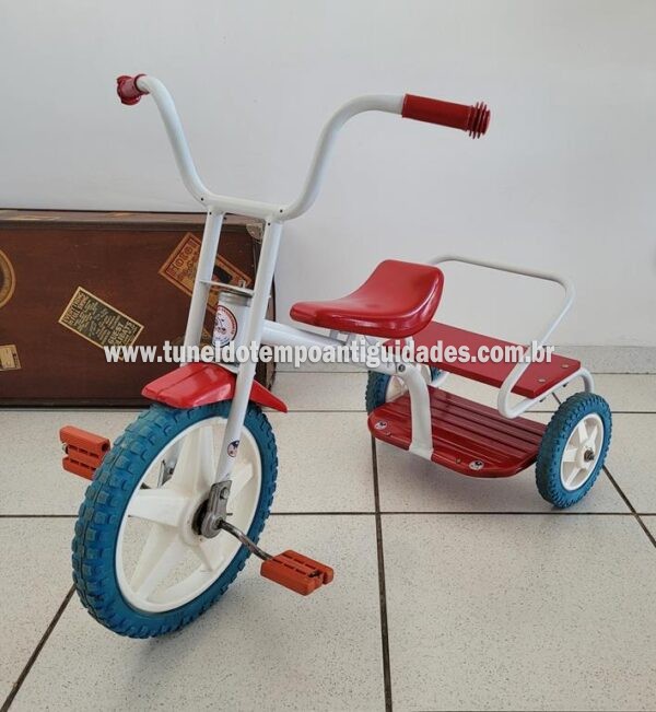 Triciclo Antigo