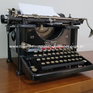 Máquina Escrever Antiga