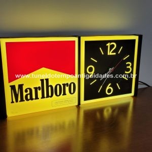 Luminoso Marlboro Antigo